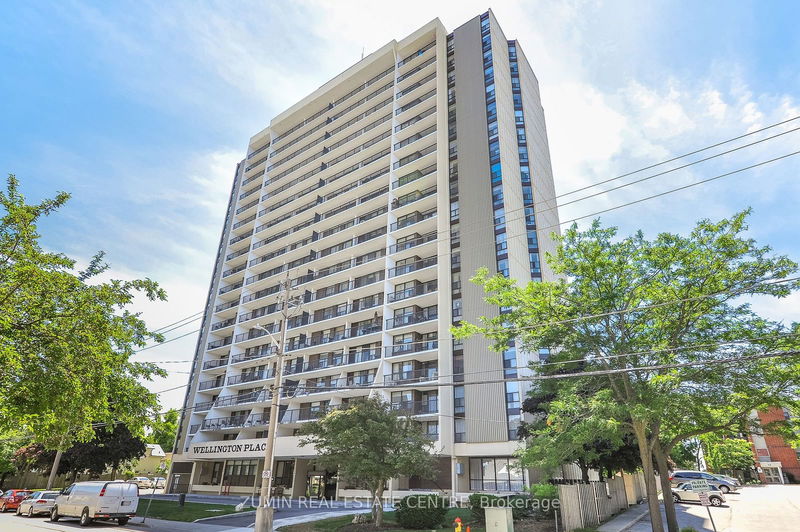 home for lease on 1108-81 Church Street