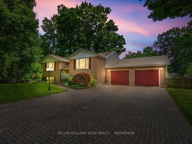 home for sale on 3245 HYMAN Avenue