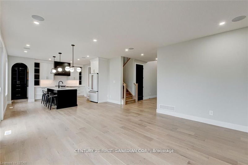 129 ASPEN Circ  Thames Centre, N0M 2P0 | Image 20