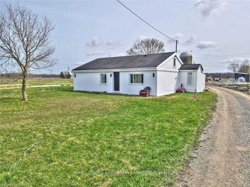 home for lease on 6800 Sixteen Road