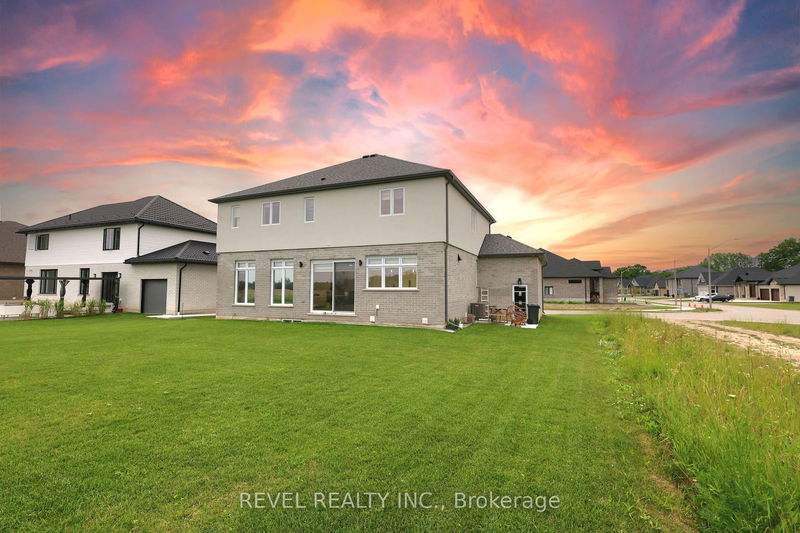 200 Snyders Ave  Central Elgin, N0L 1B0 | Image 3