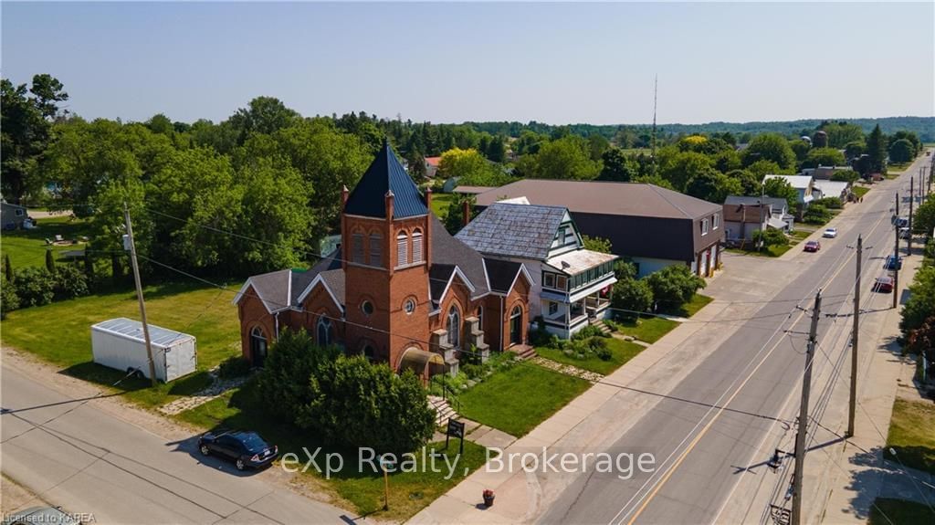 Listing Image 3