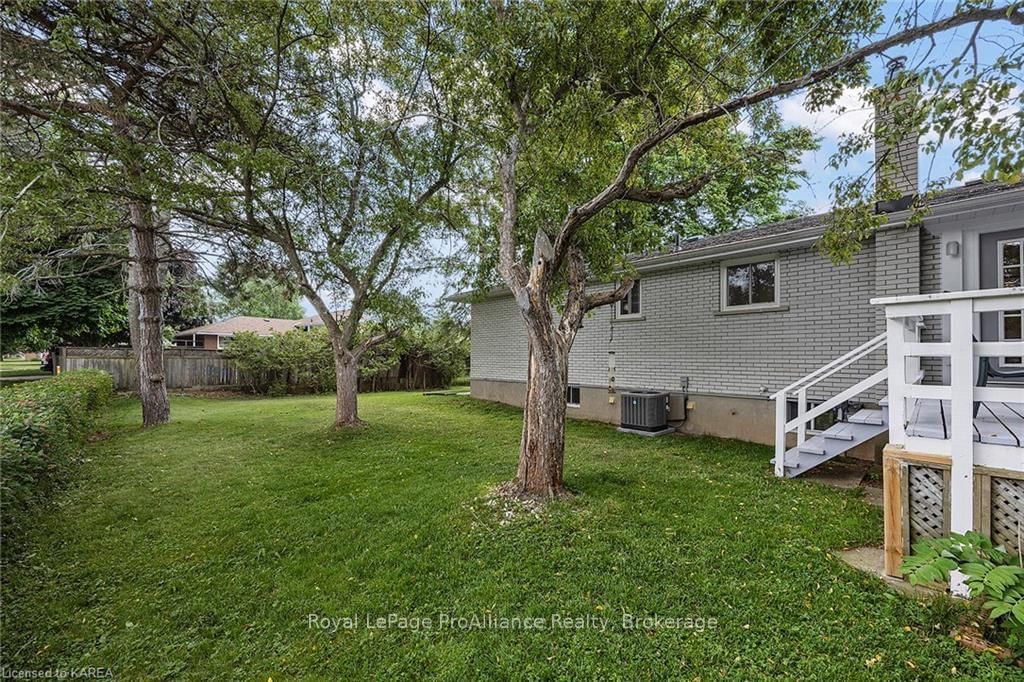 Listing Image 33