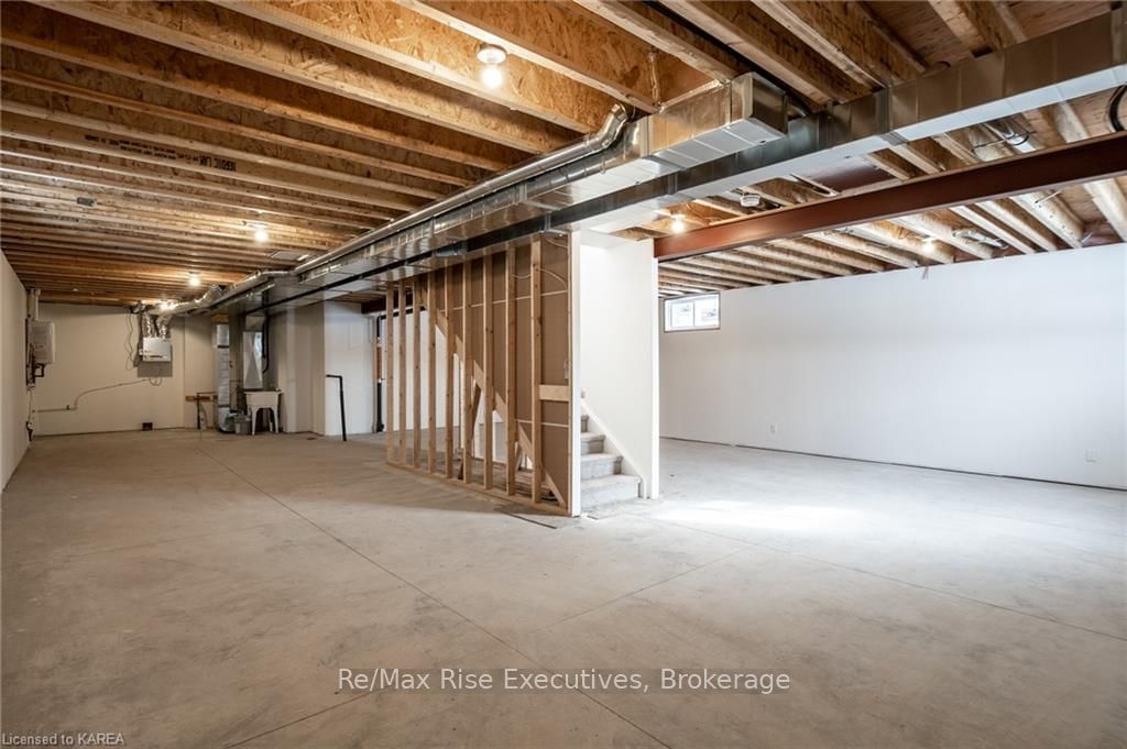 Listing Image 36