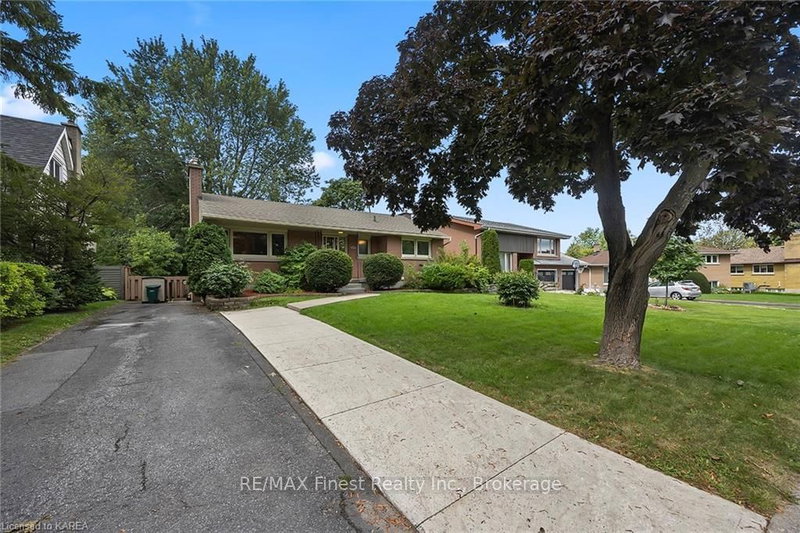 140 LIDDELL Cres, Kingston, K7M 2T6 | Image 3