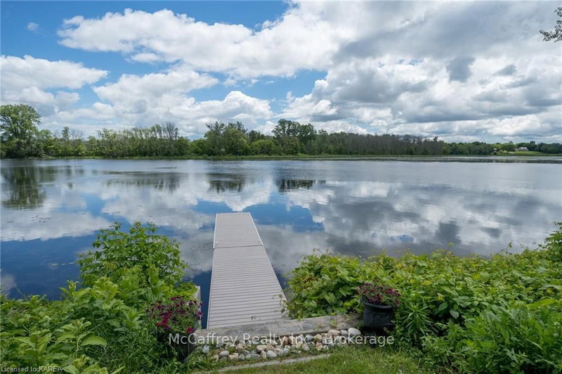 442 DUNDAS St W, Greater Napanee, K7R 2C1 | Image 3