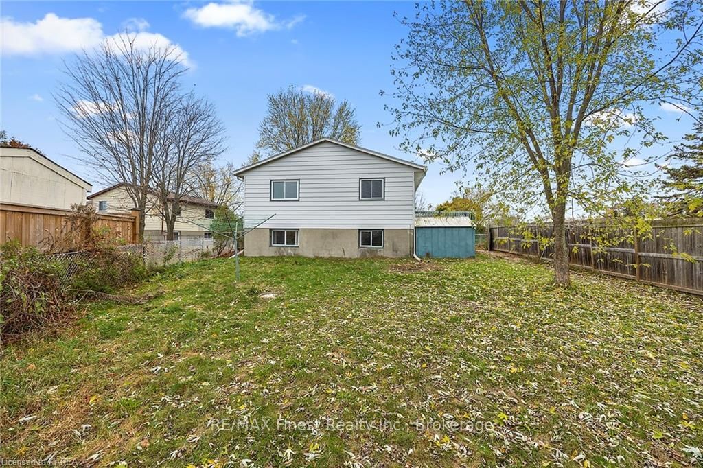 Listing Image 8