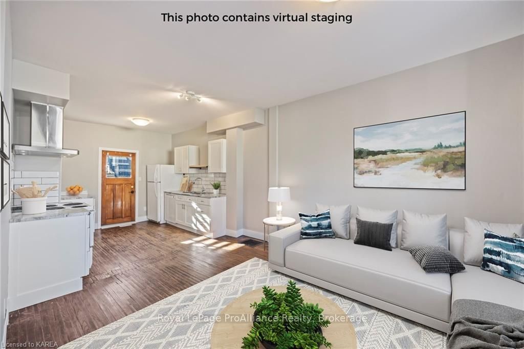 Listing Image 4
