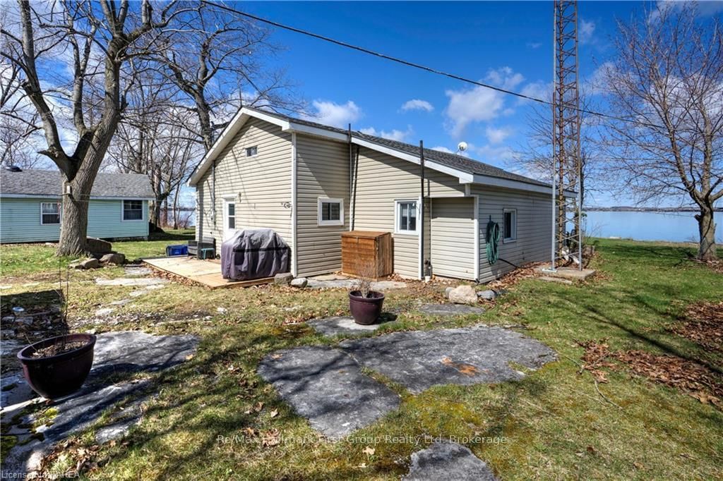 Listing Image 3
