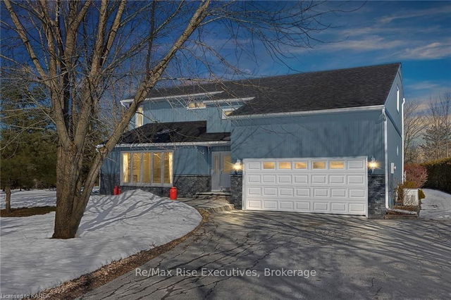 171 PARROTT'S BAY Lane