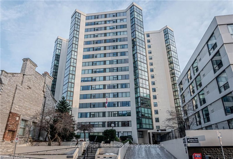 1602 - 185 ONTARIO St, Kingston, K7L 2Y7 | Image 2