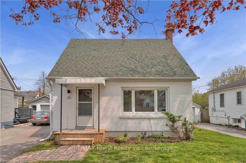 Listing Image 4