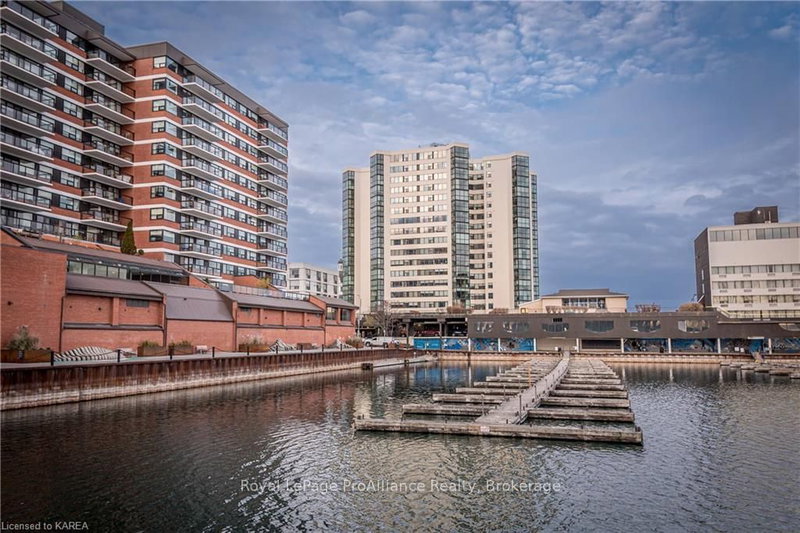 1602 - 185 ONTARIO St, Kingston, K7L 2Y7 | Image 3