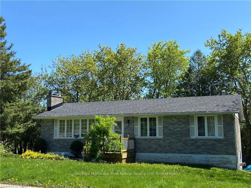 687 HIGH GATE PARK Dr, Kingston, K7M 5Z7 | Image 2