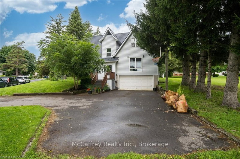 1 SLASH Rd, Greater Napanee, K7R 2Z6 | Image 3