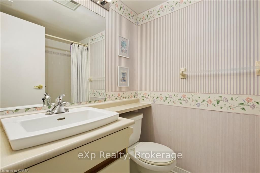 115 BARRETT Court, Unit 407 - Photo 15