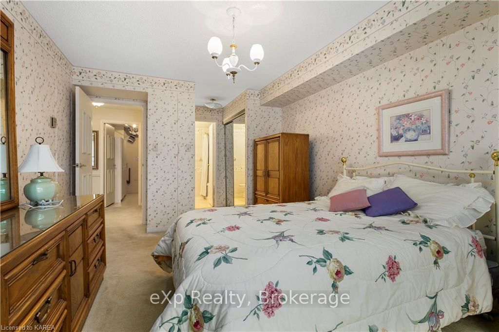 115 BARRETT Court, Unit 407 - Photo 9