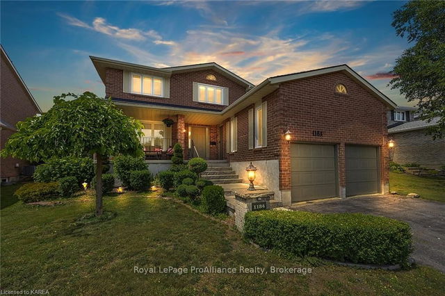 1184 GLADSTONE Way