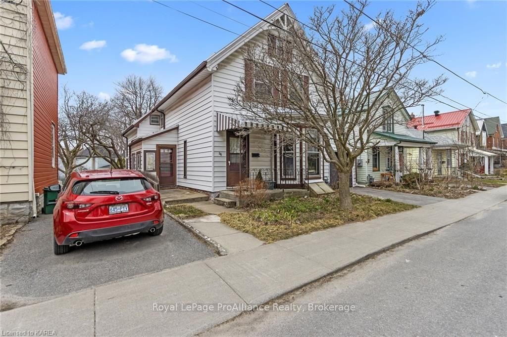 Listing photo 2