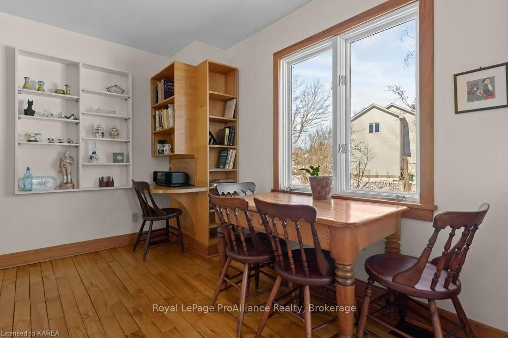 Listing Image 18