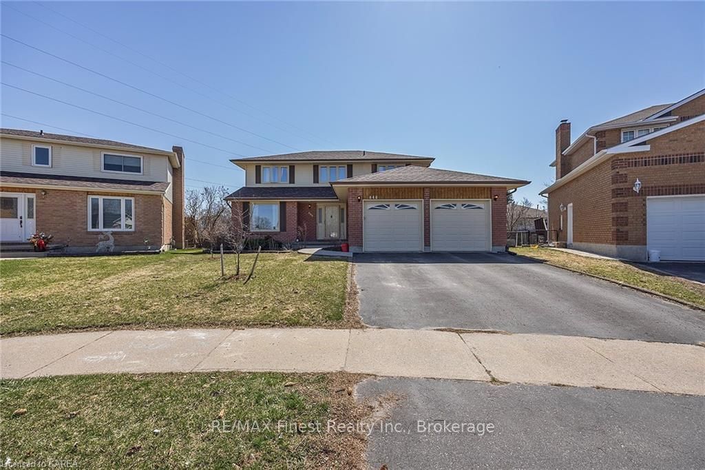 Listing Image 3