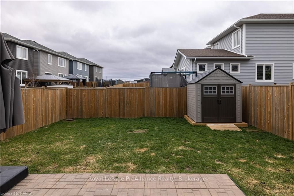 Listing Image 32