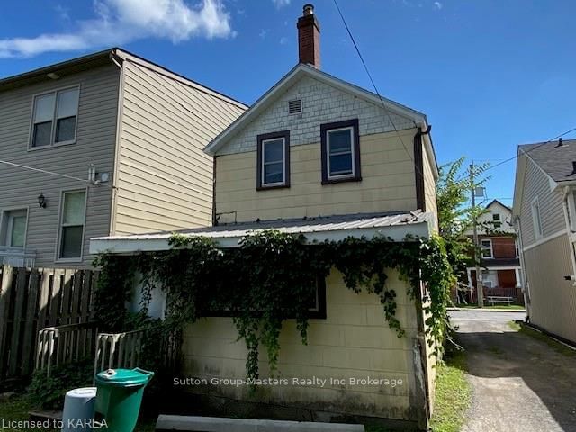 Listing Image 5