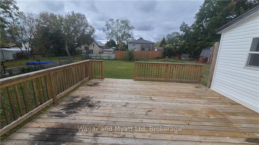 Listing Image 24