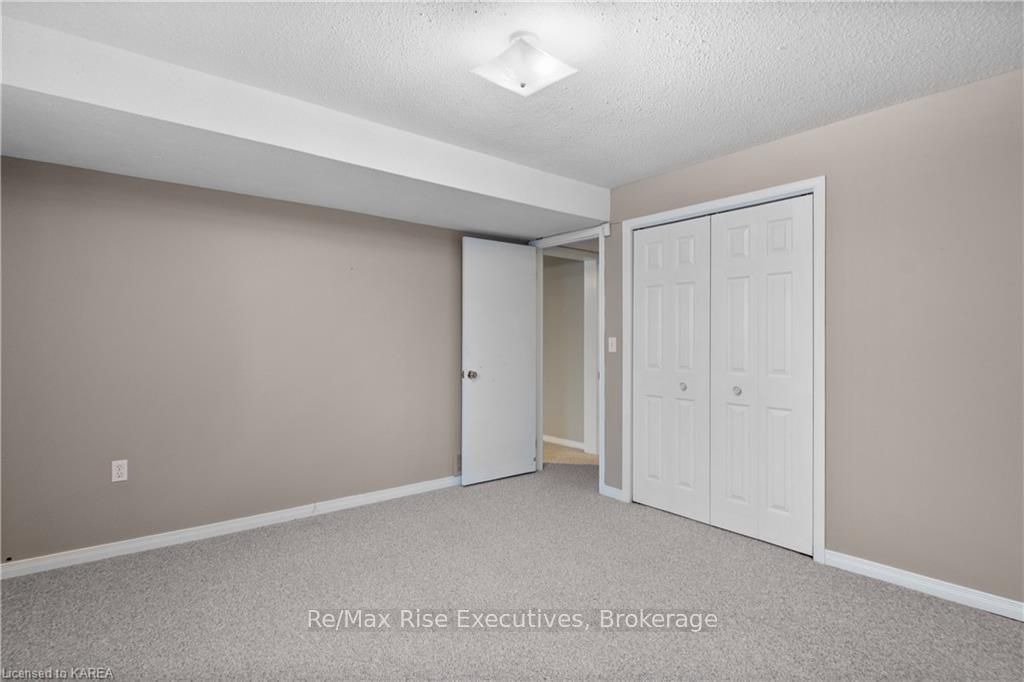 Listing Image 30
