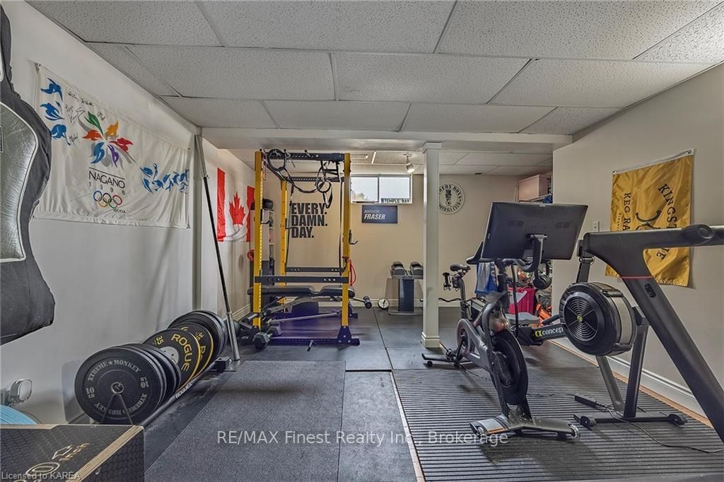 Listing Image 33