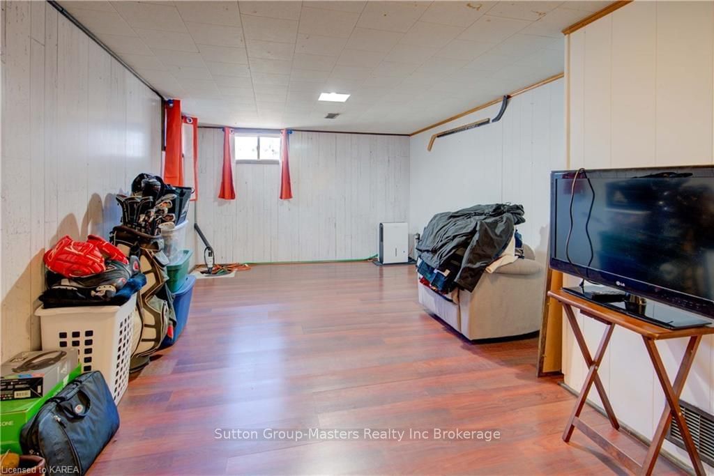 Listing Image 27