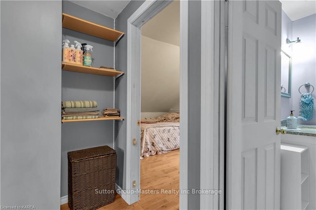 Listing Image 25