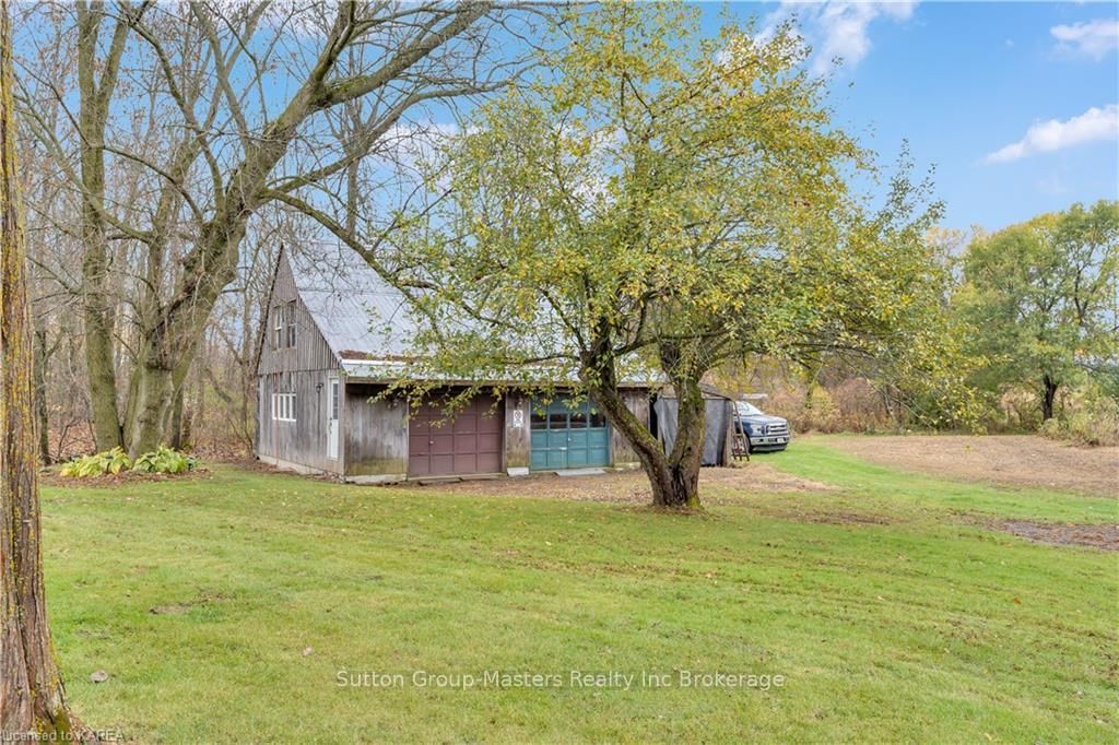 Listing Image 42