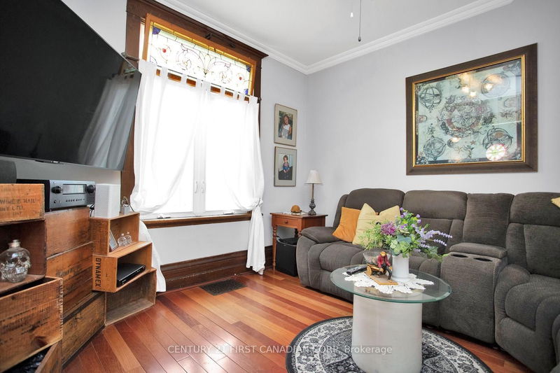 Room2