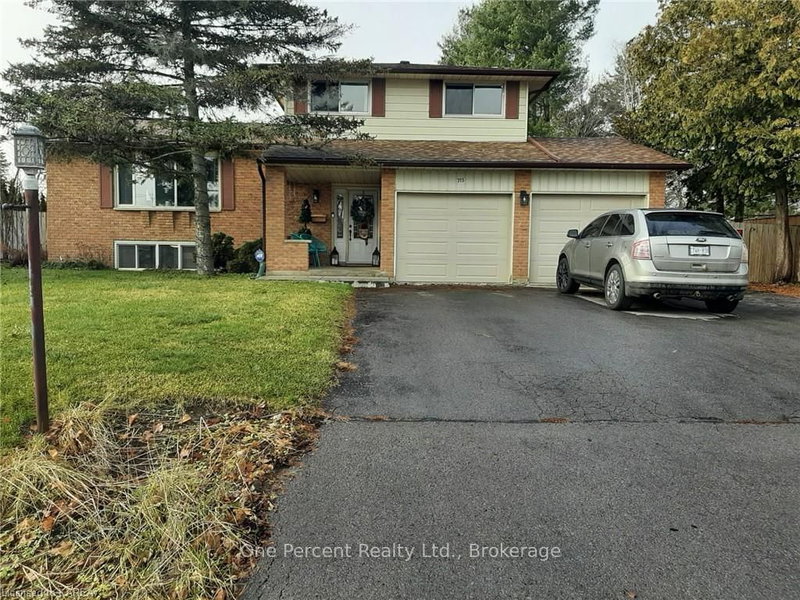 715 COLLINS BAY Rd, Kingston, K7M 5H1 | Image 3
