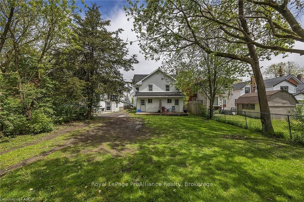 Listing Image 7