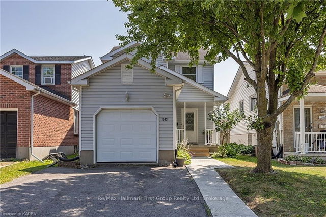 943 KILLARNEY Crescent