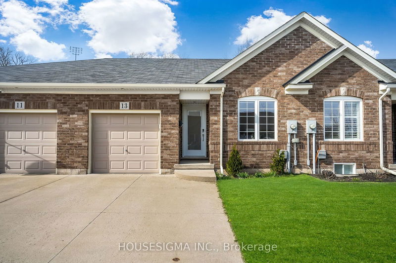 home for sale on 13 Avery Crescent