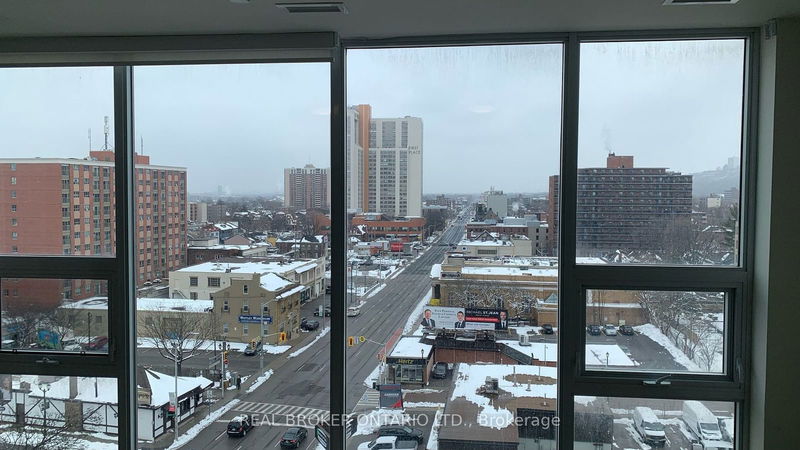 home for lease on 911-49 Walnut Street S