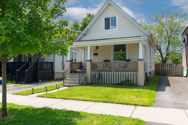 121 STERLING Street