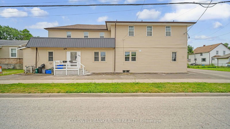 223-227 Gilmore Rd  Fort Erie, L2A 2M2 | Image 3