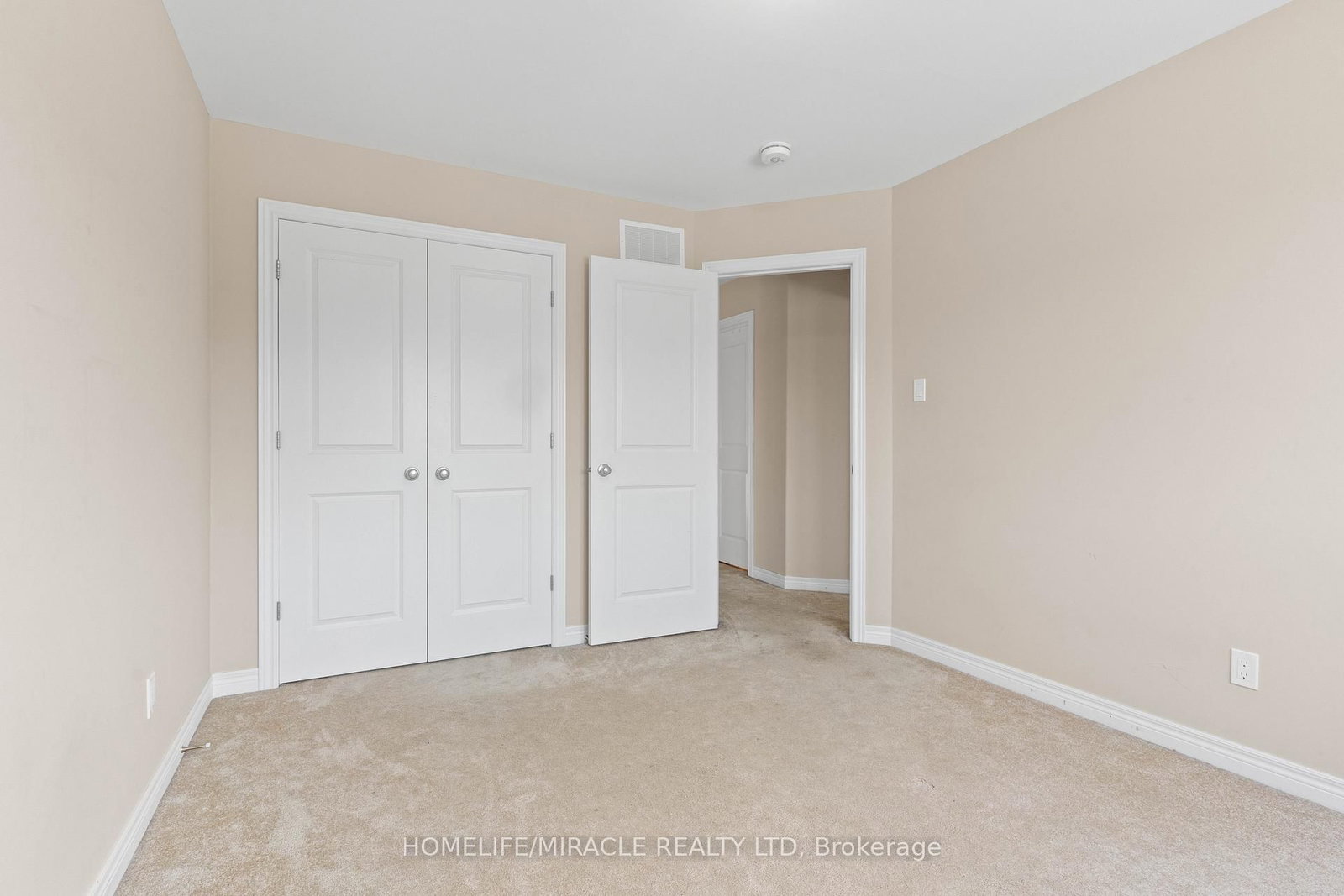Listing Image 30