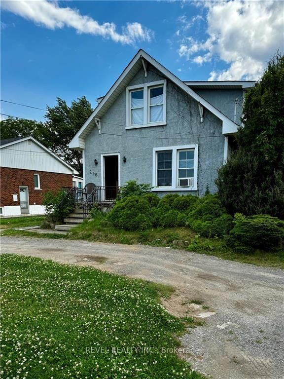 256 Barton Street