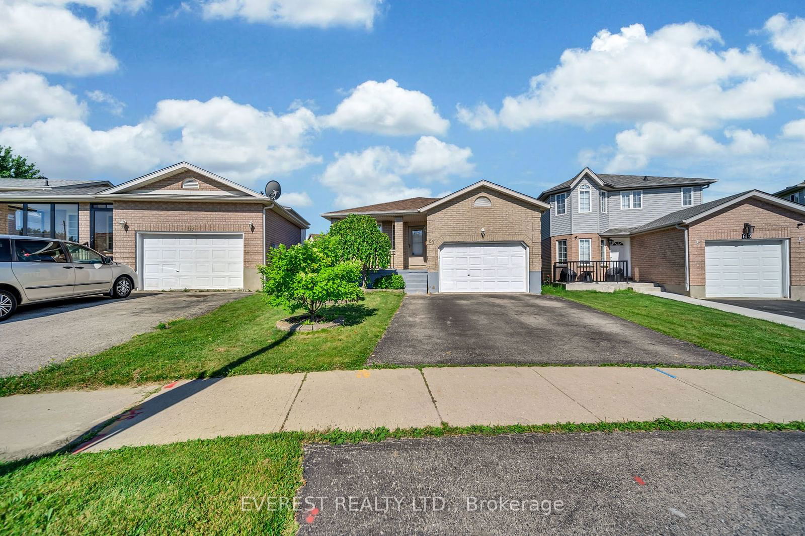 Listing Image 0