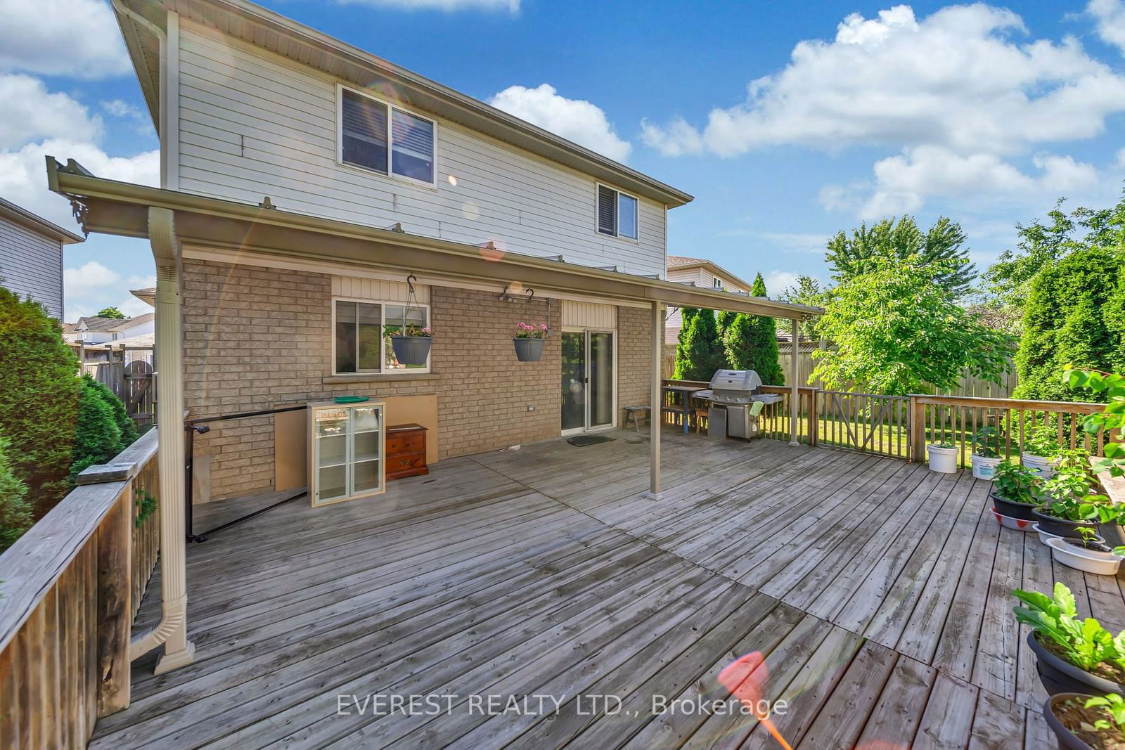 Listing Image 3