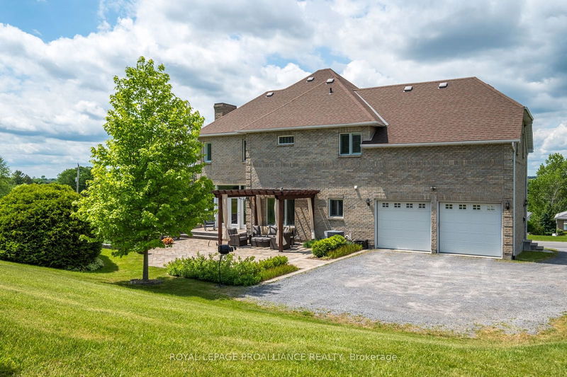 708 Palace Rd  Greater Napanee, K7R 1A7 | Image 7