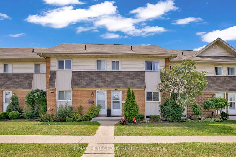 3 - 2641 Meadowbrook Lane
