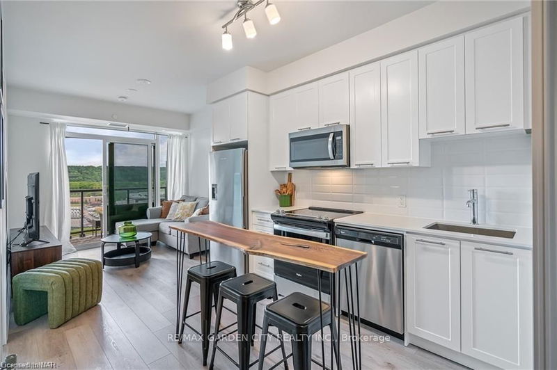 home for sale on 1412-385 Winston Road