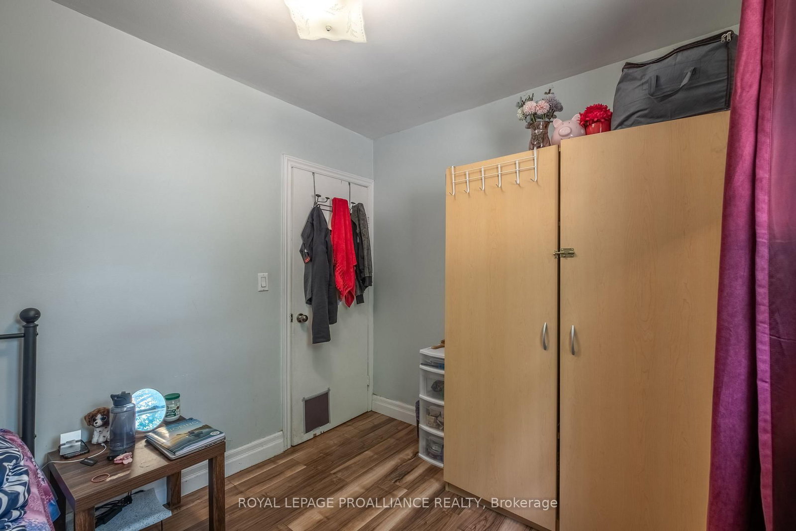Listing Image 17