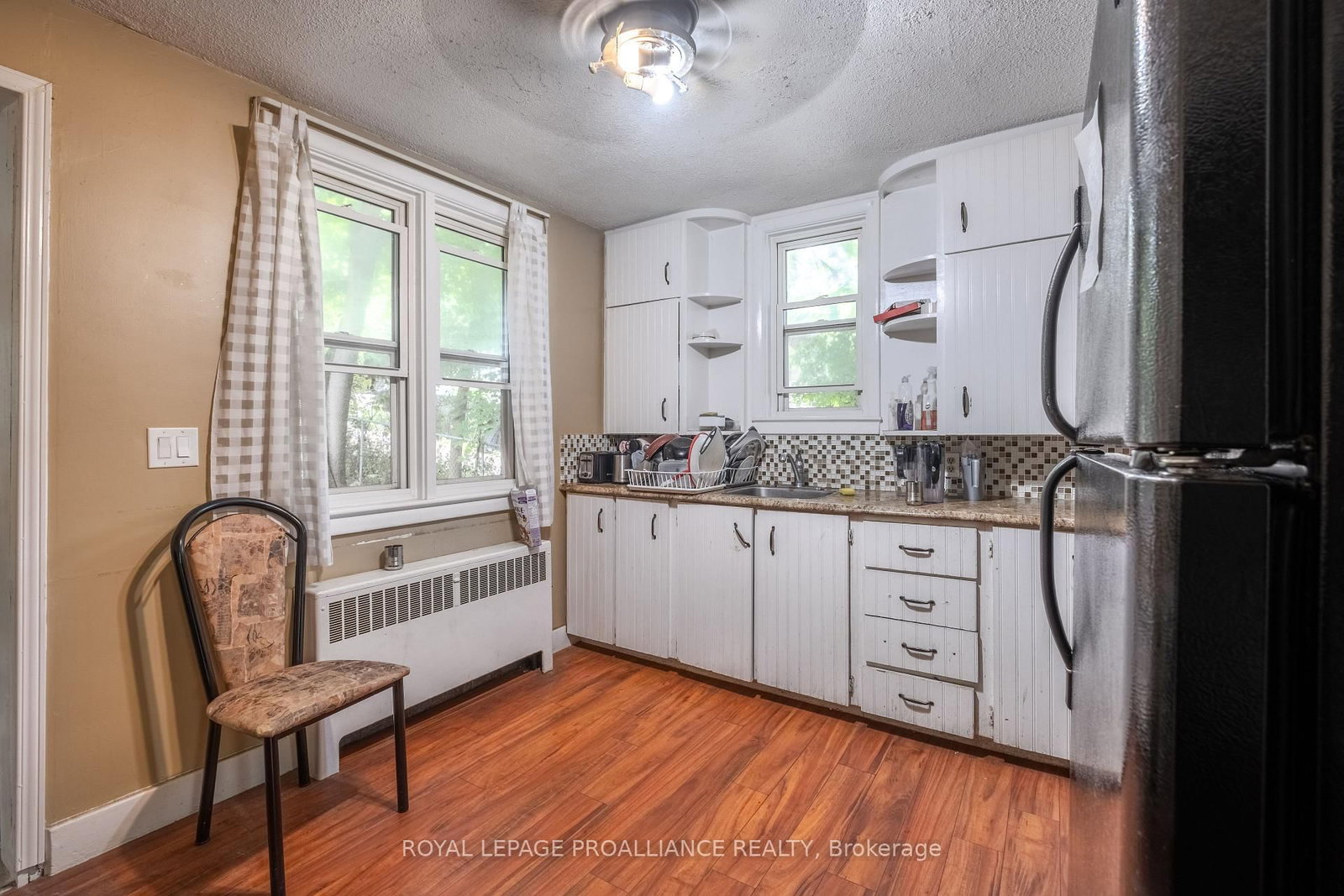 Listing Image 18